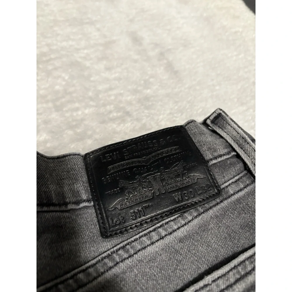 Levis used look